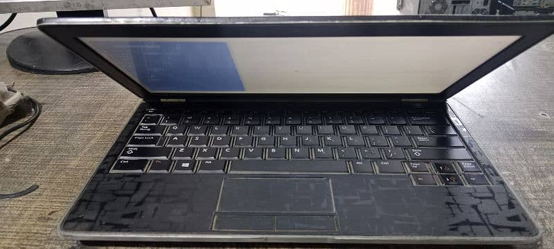 Dell latitude 3