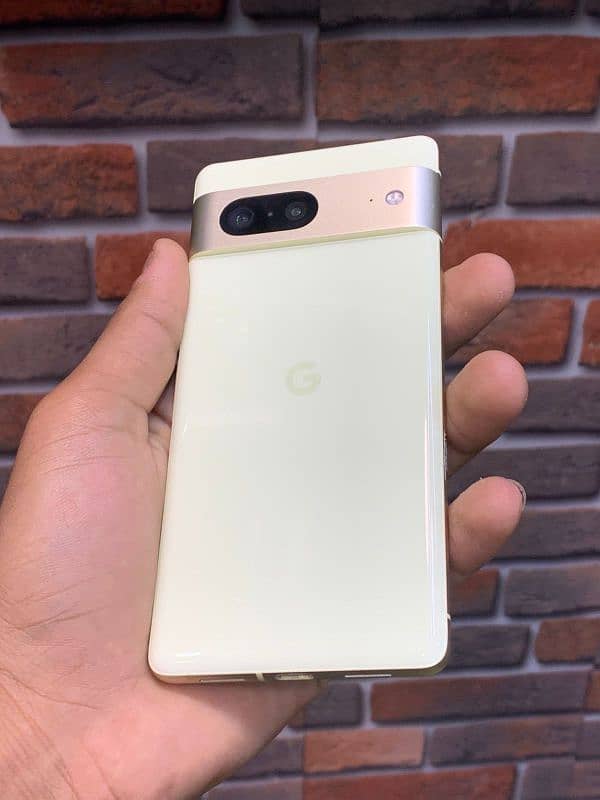 GOOGLE PIXEL 7 10