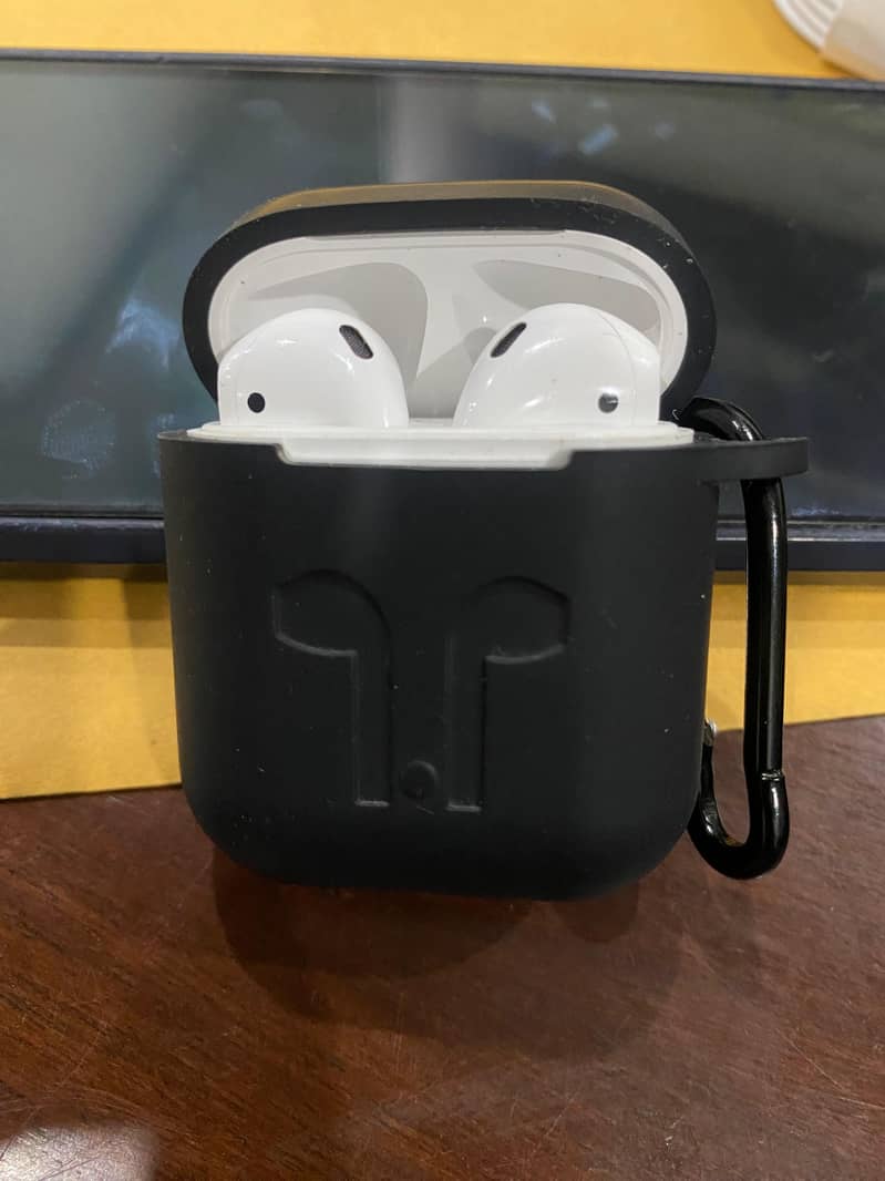 Airpods best condition, slightly used 4