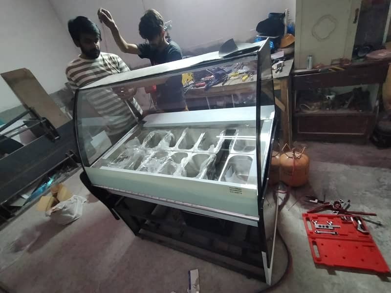 ice cream chiller deeply counter / Ice Cream Display Freezer. 12