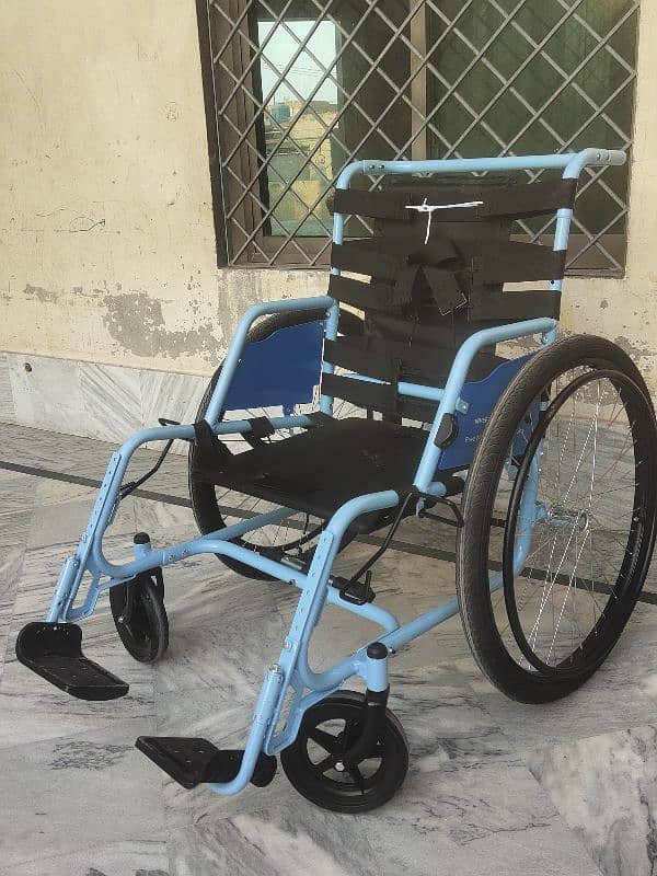 25000 RS = New wheelchair very strong position. 2