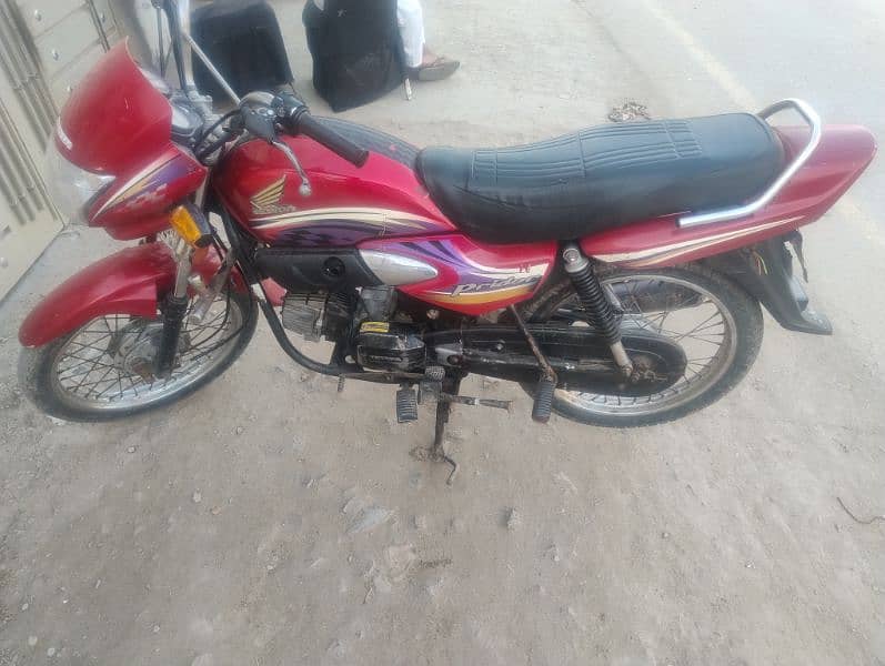 Honda pridor 100cc perfect condition 4