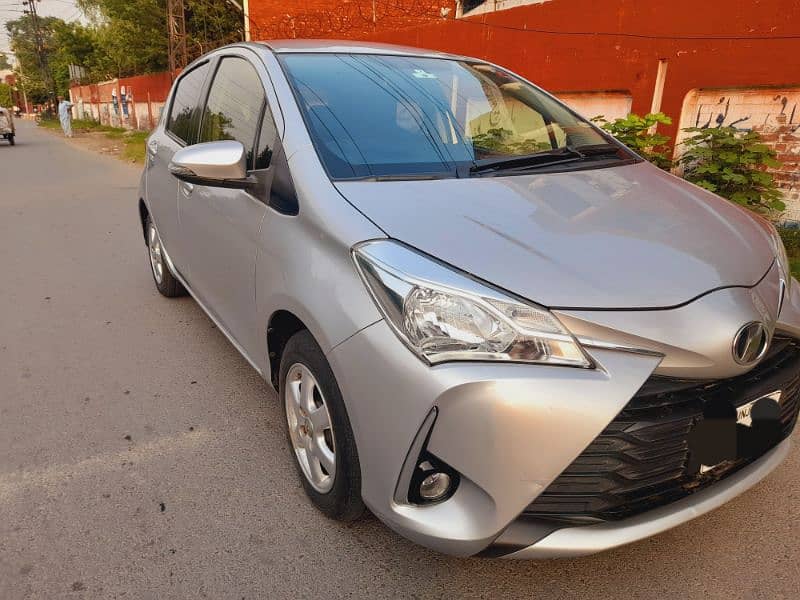 Toyota Vitz 2017 3