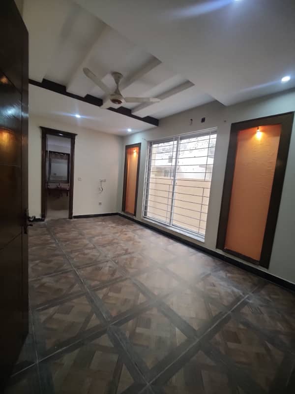 10 Marla Like Brand New House Available For Rent in Jasmine Block Bahria Town Lahore 10