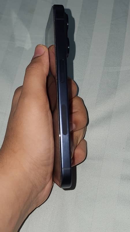 i PHONE 15 PRO 256gb JV NON PTA 2