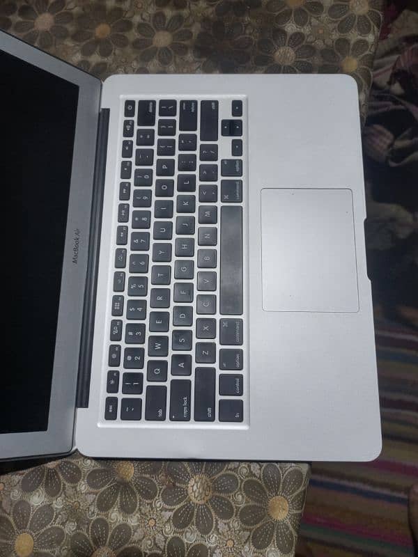 Macbook air 13 i5 3