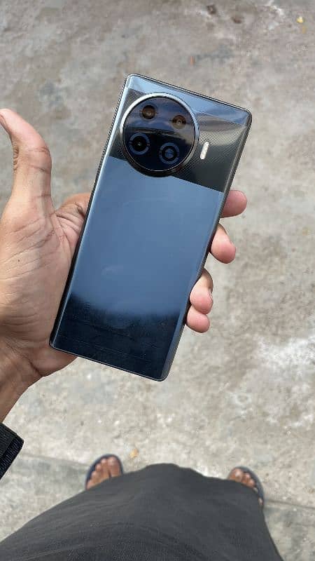 Techno spark 20 pro plus 7