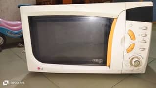 LG Microwave Oven