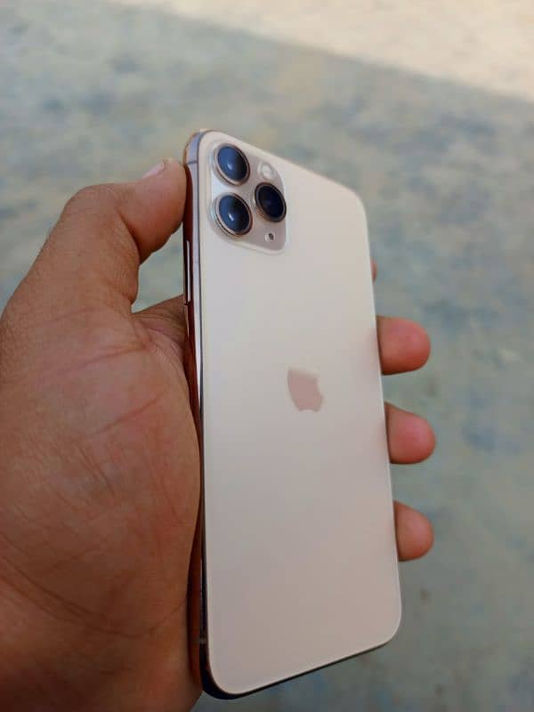 iphone 11 pro 0