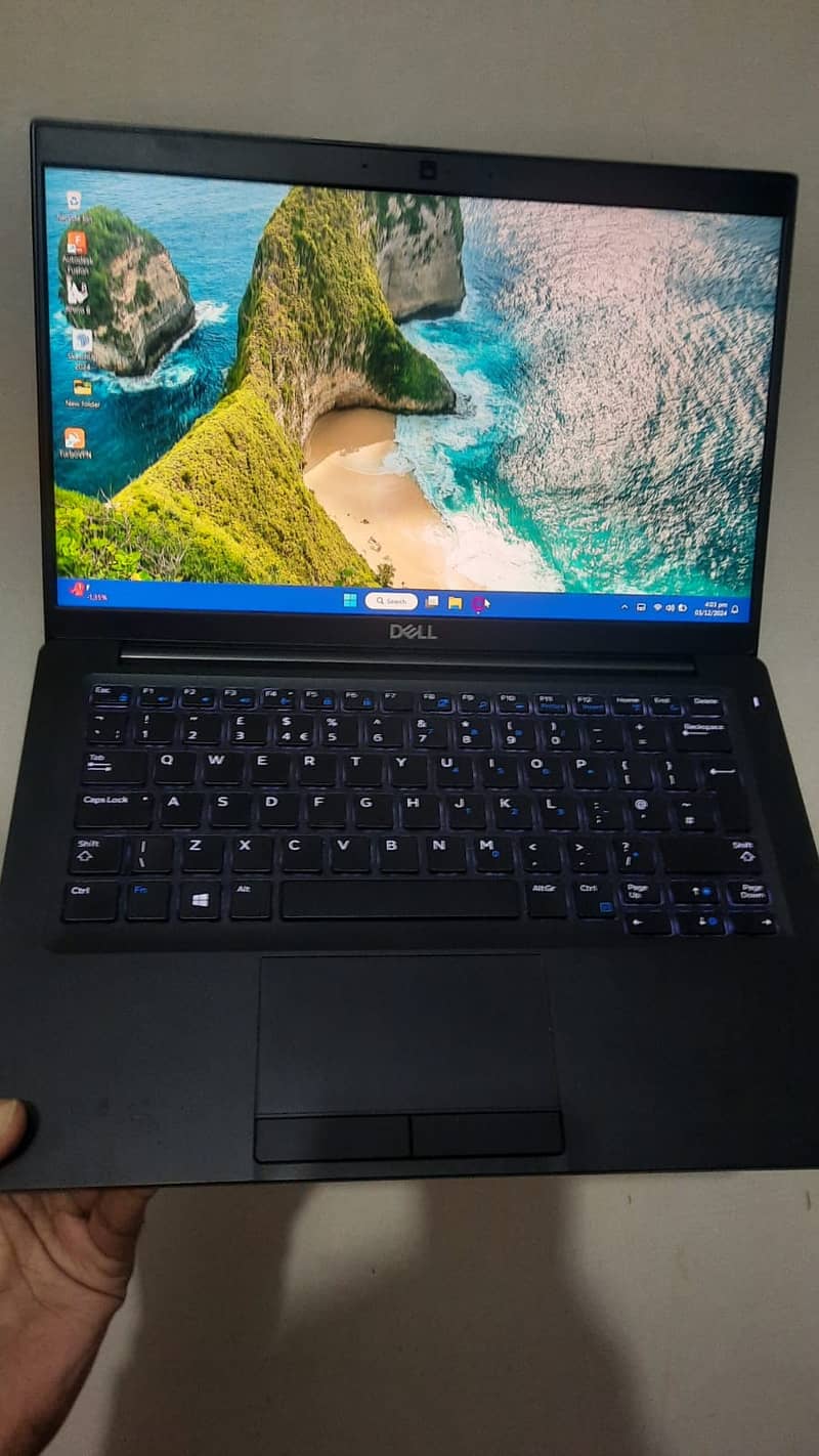 Dell Latitude 7390 i7 8th gen 0