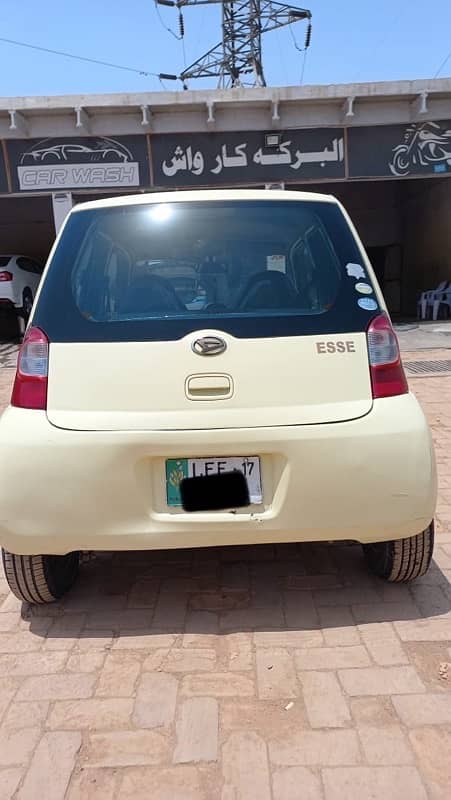 Daihatsu Esse 2011 4