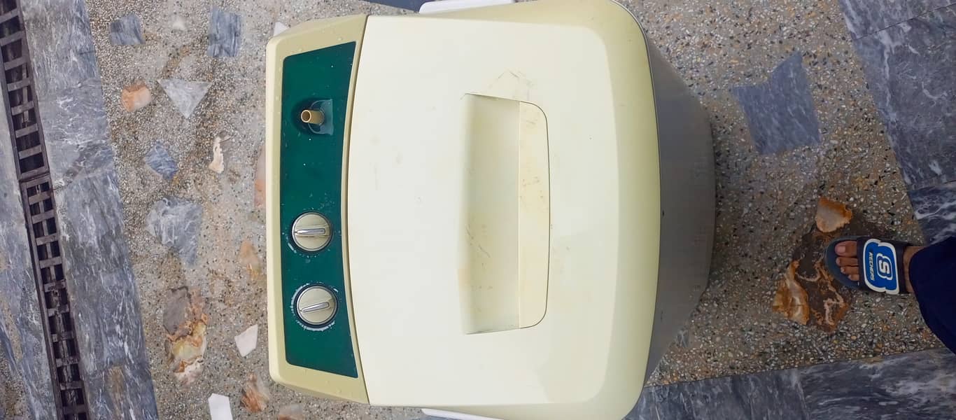 Haeir washing machine for sale 0