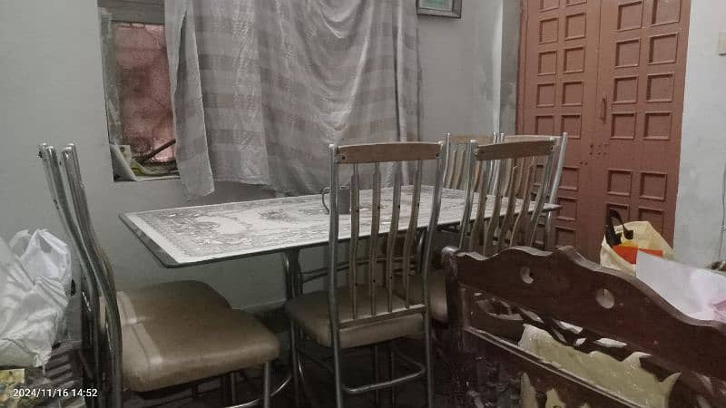 dinning table for sale 0