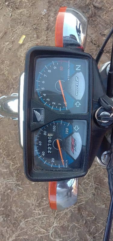 Honda 125 conditions 10/9.5 All original 6