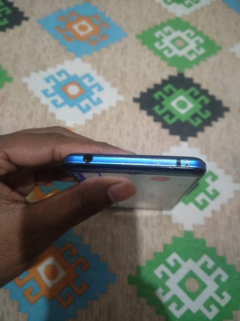 Aquos R5 non pta 4