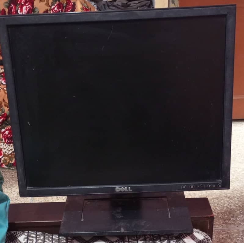 Dell 19 inch fhd lcd monitor 1