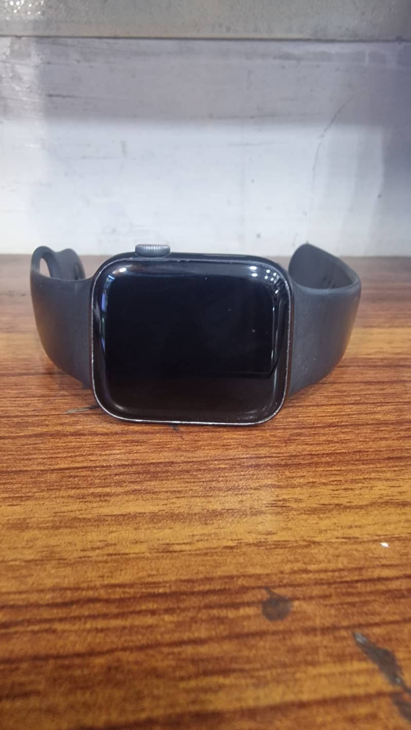 Apple watch series 5 7