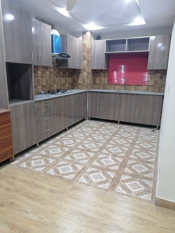 3 bedrooms Unfurnished Available in Khudadad Heights 0