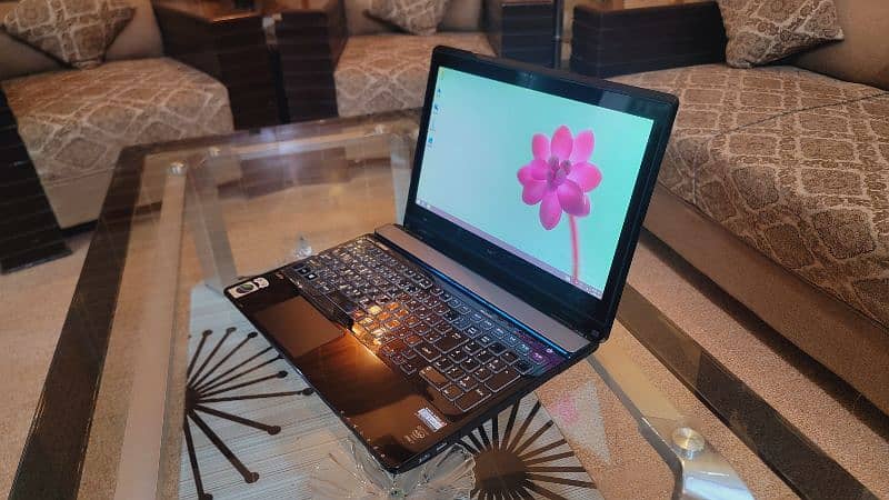 Laptop Lenovo | i7, 5th Gen | Touchscreen | Condition 10/10 1