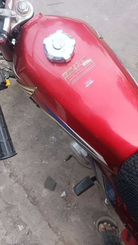 Honda 125 2022 model for sale in good condition 4