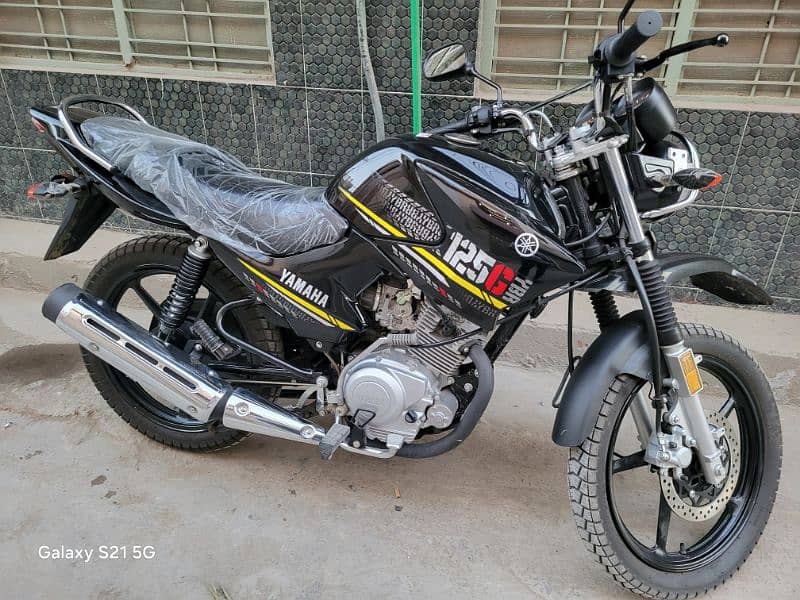 Applied 4 YAMAHA YBR 125G 0