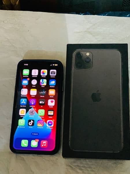 iPhone 11 Pro Max ( PTA AProve ) with box 0