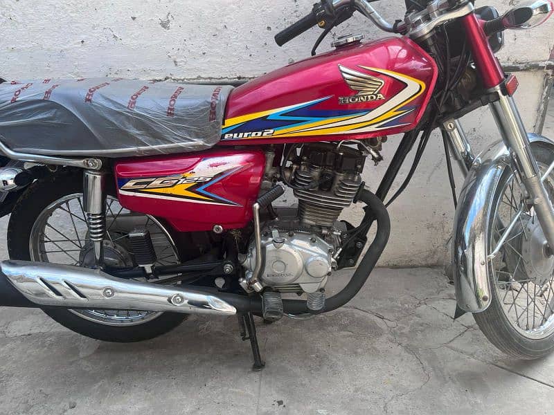 Honda 125 Excellent condition 2