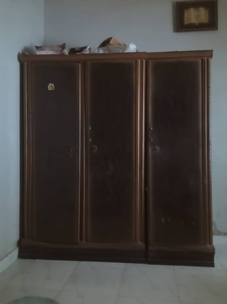 Single Loha/Iron Bed - 3 Door Loha/Iron Almari Wardrobe For Sale 1