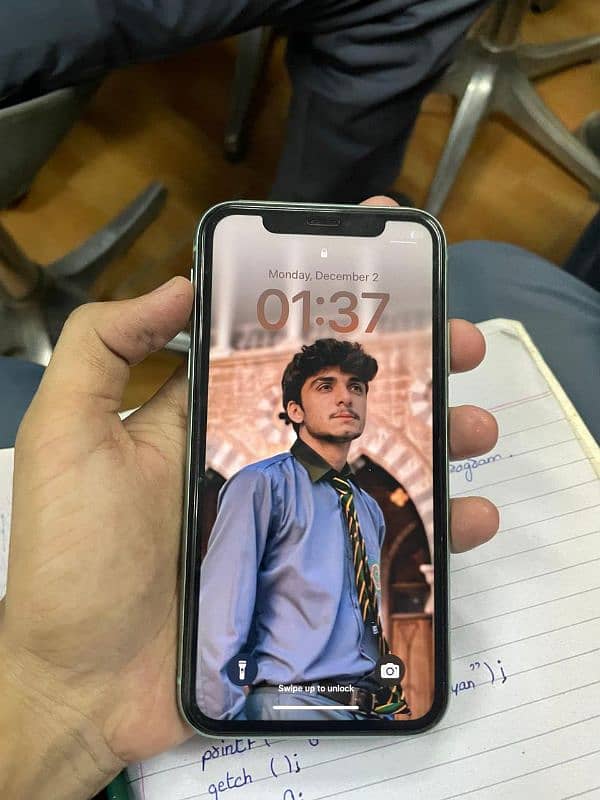 iphone 11 8