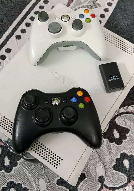 Xbox 360 fully original condition 10/10 1