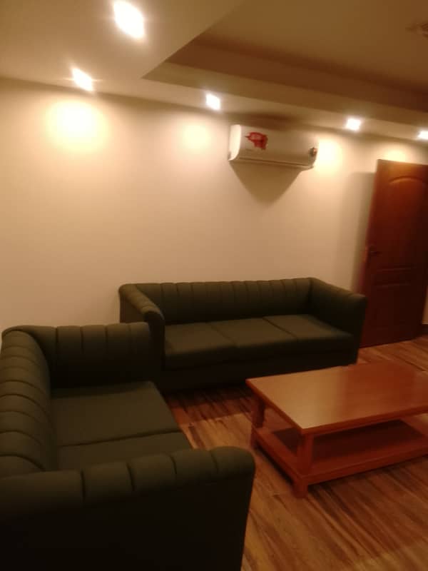 Idol furnished apartment for executive 6