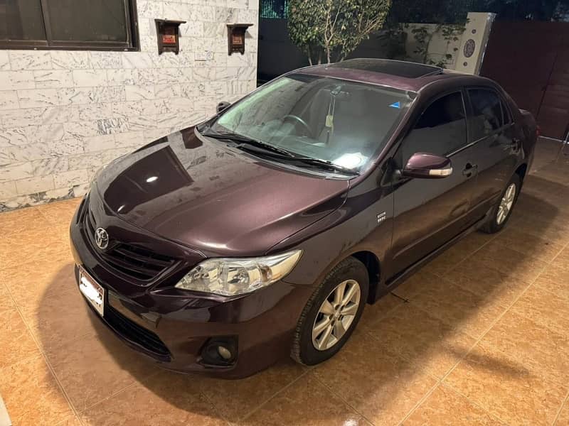 Toyota Corolla Altis 2012 1