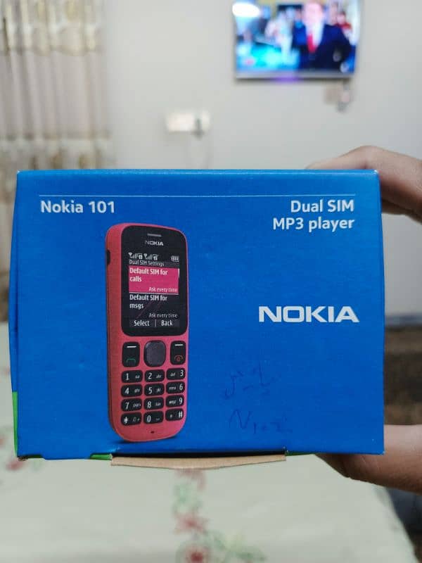 Nokia 101 dual sim+memory card 0