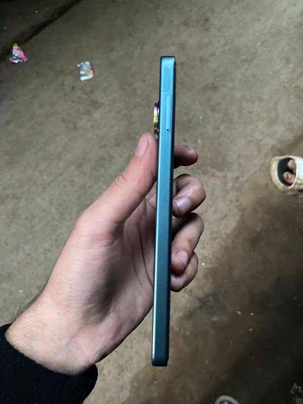 I want to sell my Mobile phone Redmi Note 13 pro 5