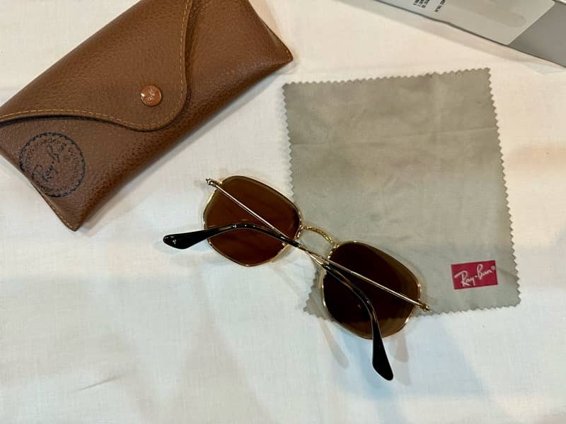 Rayban’s sunglasses 3