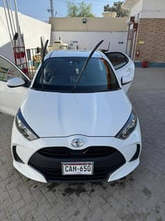 Toyota Yaris Hatchback 2021