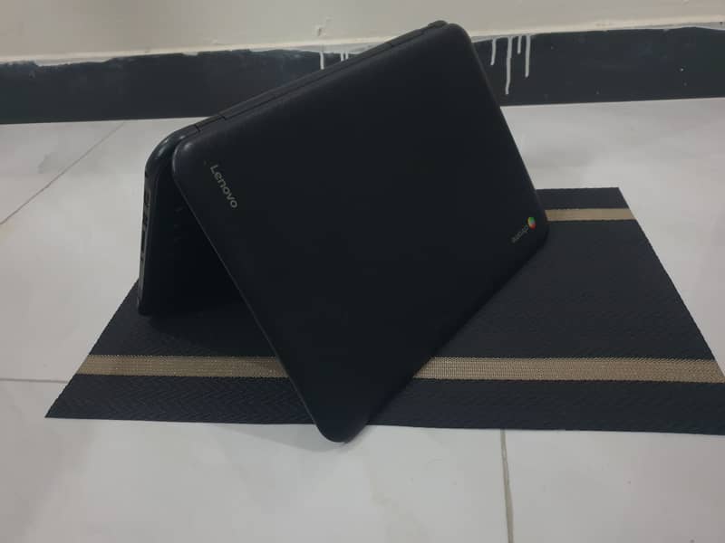 Lenovo chromebook With 360°Camera 2GB Ram 16GB Rom New Condition 0