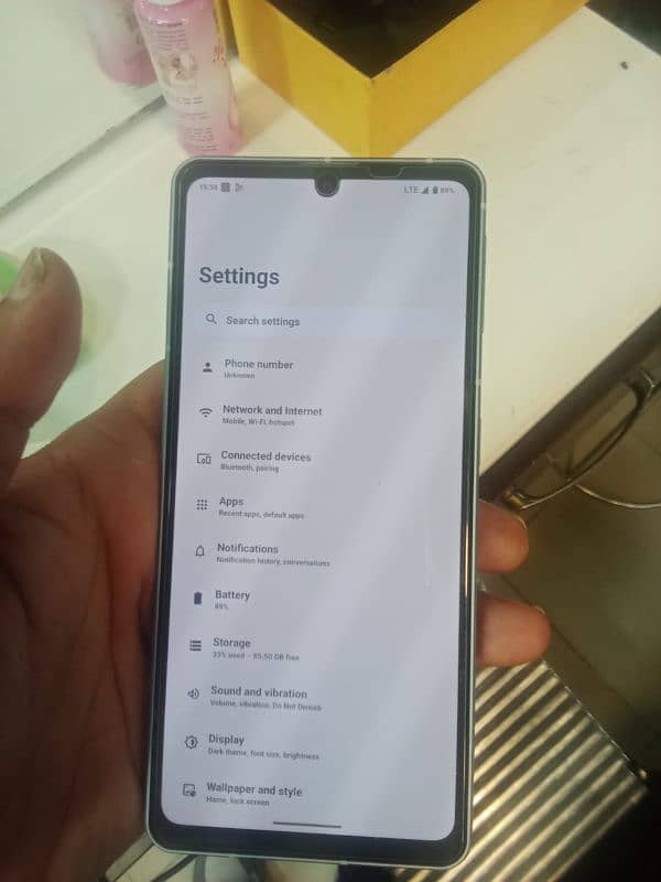 Aquos sense7 5g  urgent sale 6 128  bilkul okk ha 10 by 10 hai 3