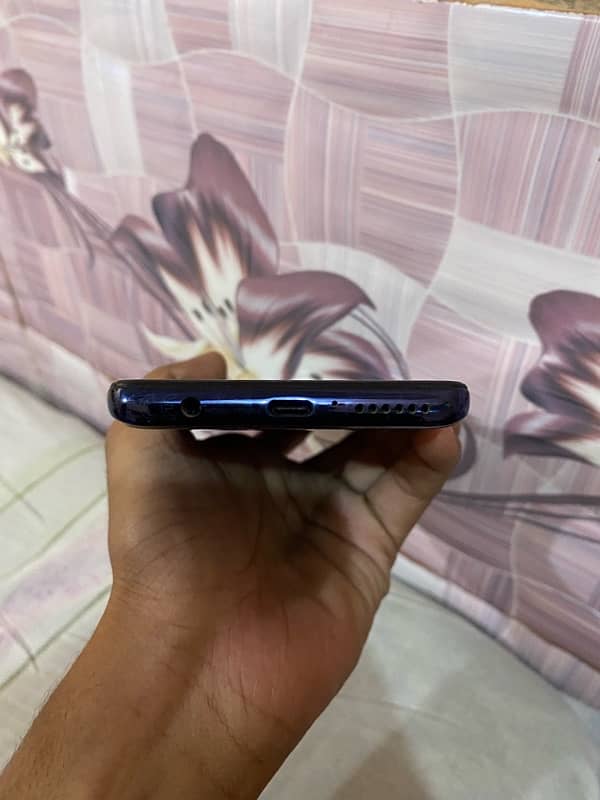 Motorola One 5g UW 4/128 Approved 5