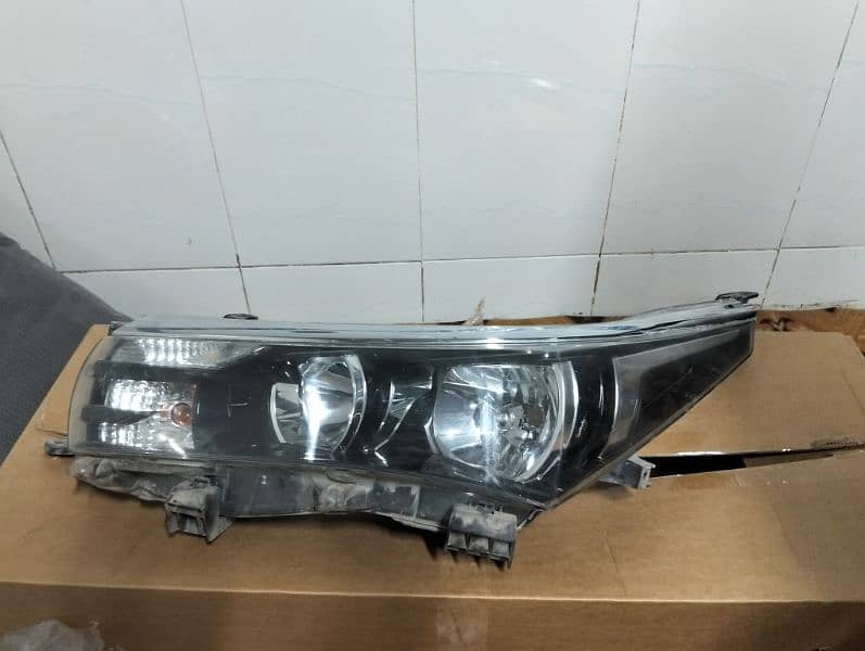 altis 2016 model lights front and back 2