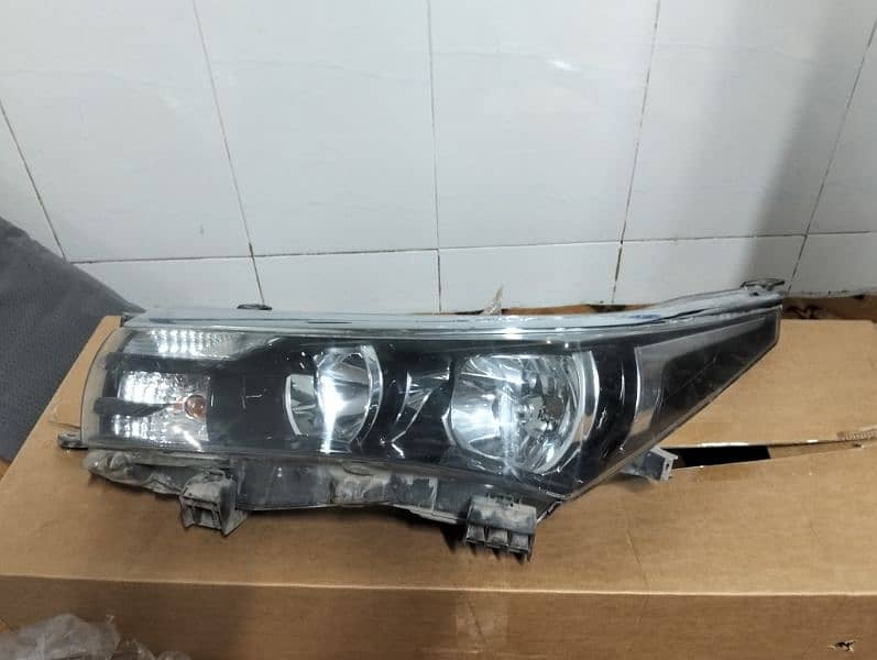 altis 2016 model lights front and back 3