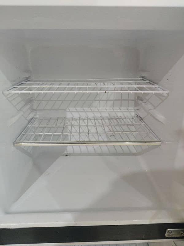 Haier fridge e star 4