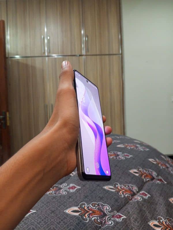 Infinix hot 50 pro 1 weekh use hai only 2