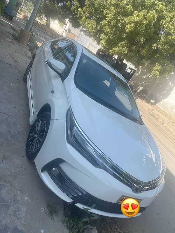 Toyota Altis Grande 2018 4