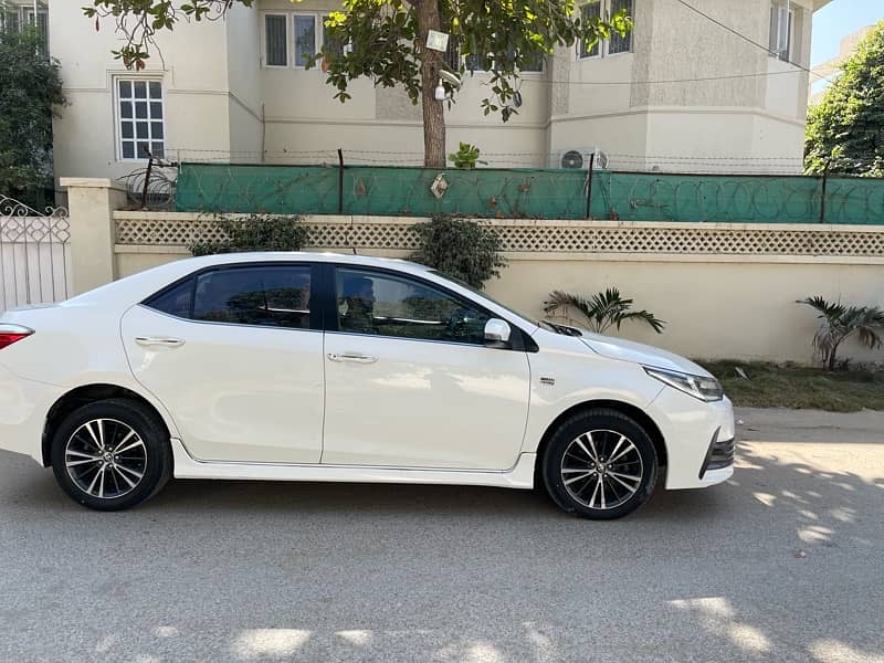 Toyota Altis Grande 2018 7