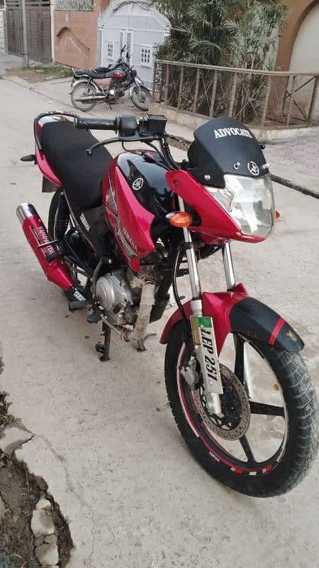 YBR 125 orignal hy Lahor namber 1