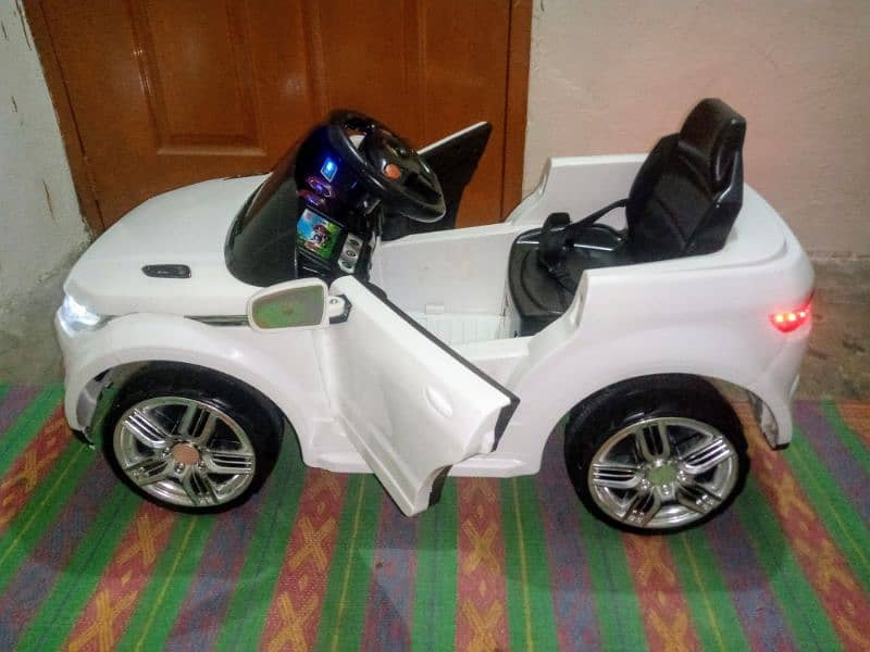 Kids Electric Car O3358O8816O Call/Whatsap with Remote and Charger 2