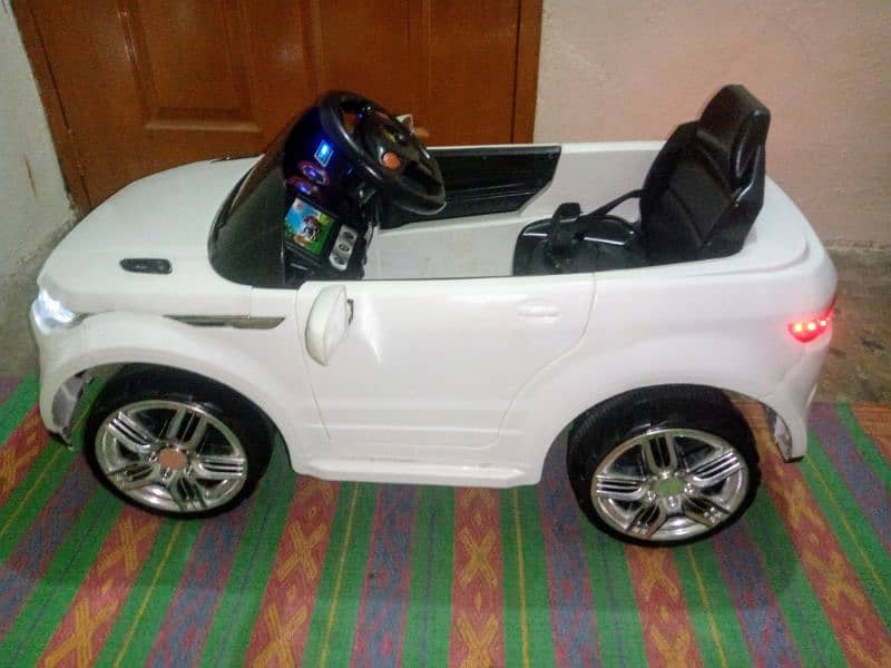 Kids Electric Car O3358O8816O Call/Whatsap with Remote and Charger 3