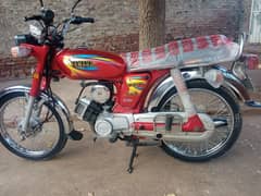 Yamaha 100cc 2 stroke bike for sale total original location Lahore DHA