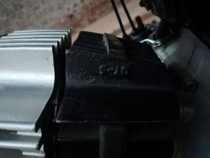 Yamaha 100cc 2 stroke bike for sale total original location Lahore DHA 12